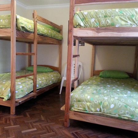 Villa Oropeza Hostel Sucre Pokoj fotografie