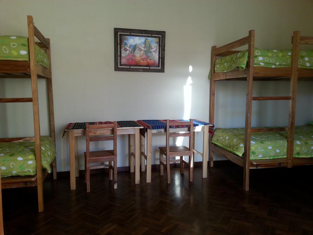 Villa Oropeza Hostel Sucre Pokoj fotografie
